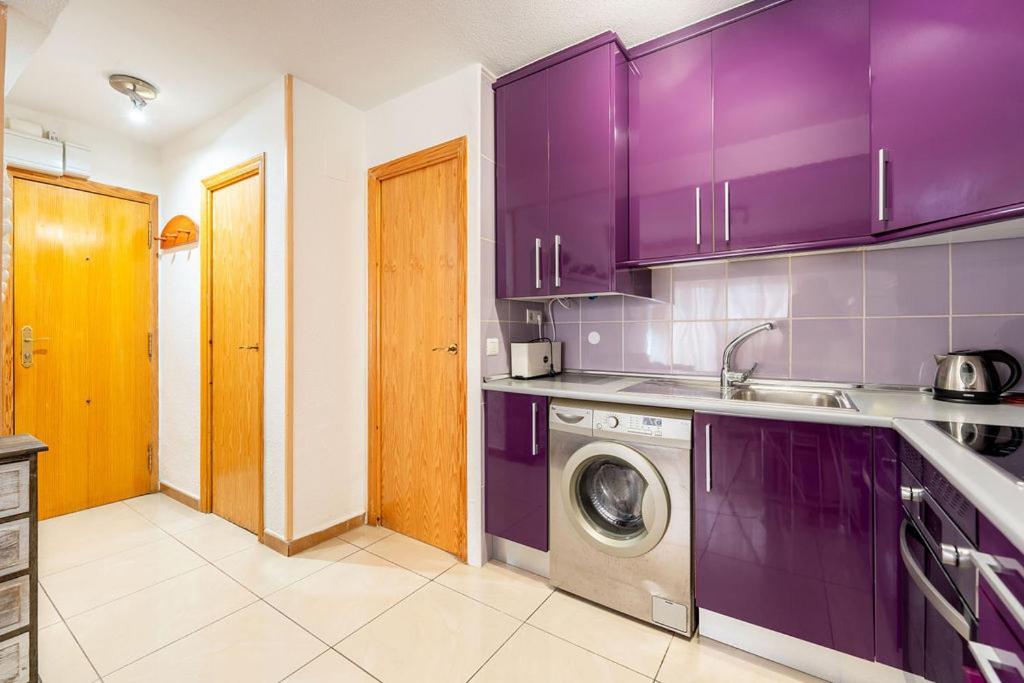 Apartamento En El Centro A Un Minuto De La Playa Benidorm Dış mekan fotoğraf