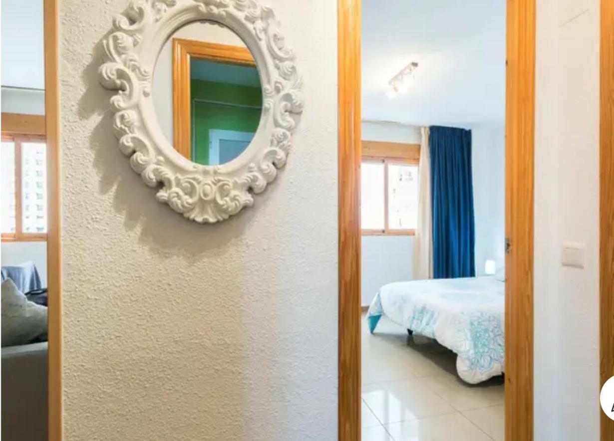 Apartamento En El Centro A Un Minuto De La Playa Benidorm Dış mekan fotoğraf